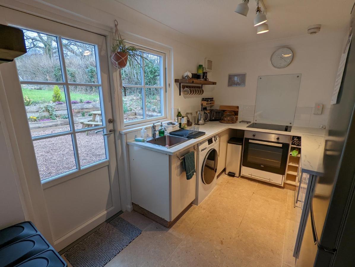 Cosy 2-Bed Property In Ashburton Dartmoor Newton Abbot Bagian luar foto